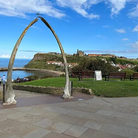 The Anchor 3*