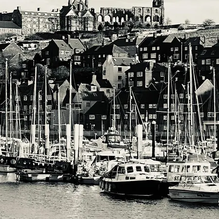 The Anchor 3* Whitby